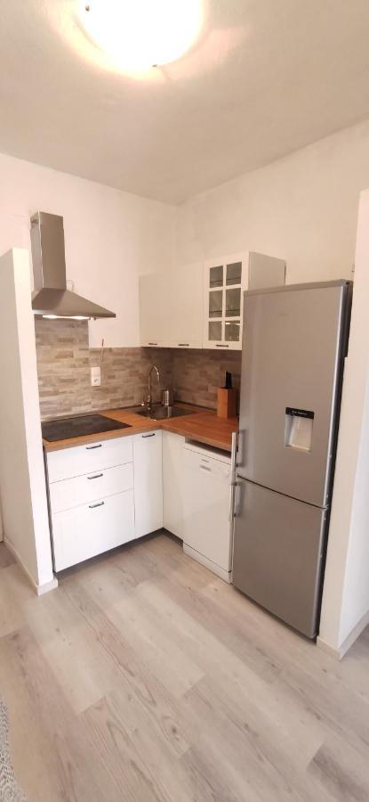 Vila Sentio Mare-Apartments Livaic Zeljko 피로바츠 외부 사진